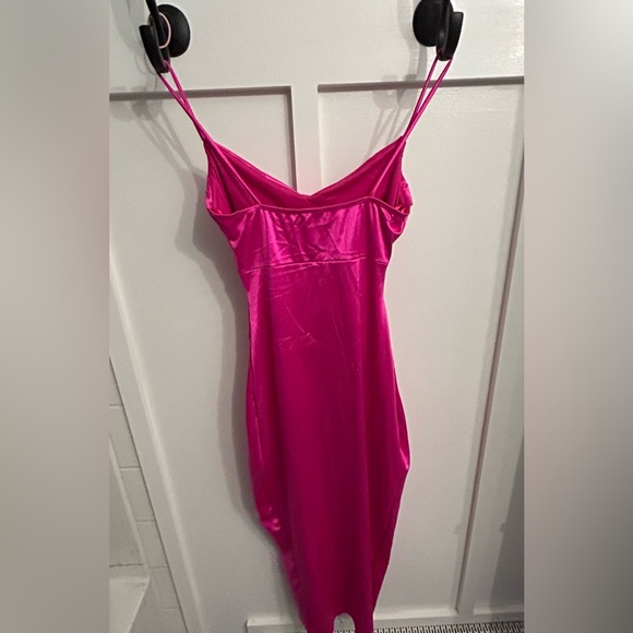Windsor Cutout High Slit Satin Formal Dress Hot Pink Size Small Worn Once! - Picture 3 of 6